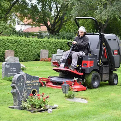 Kyrkogårdar med Hako
